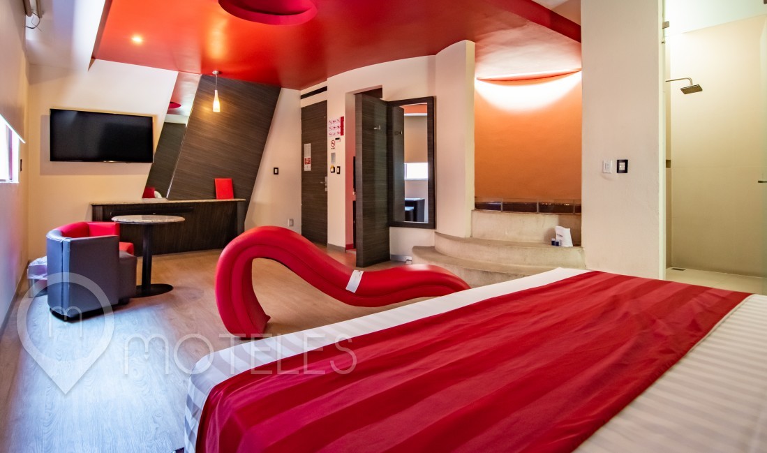 Habitacion Villa Jacuzzi - Red Room del Motel La Moraleja