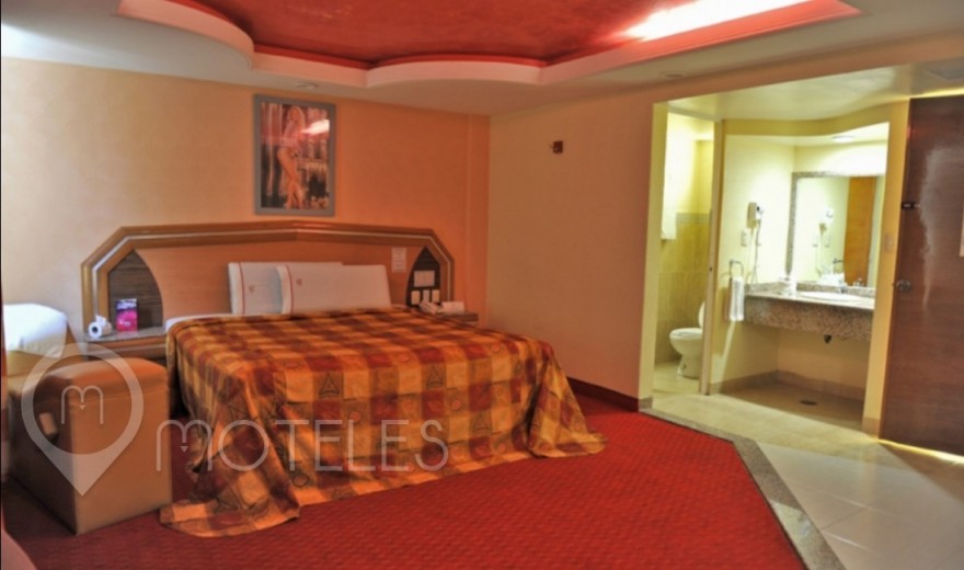 Habitacion Villa con Jacuzzi del Motel Auto Hotel Paris