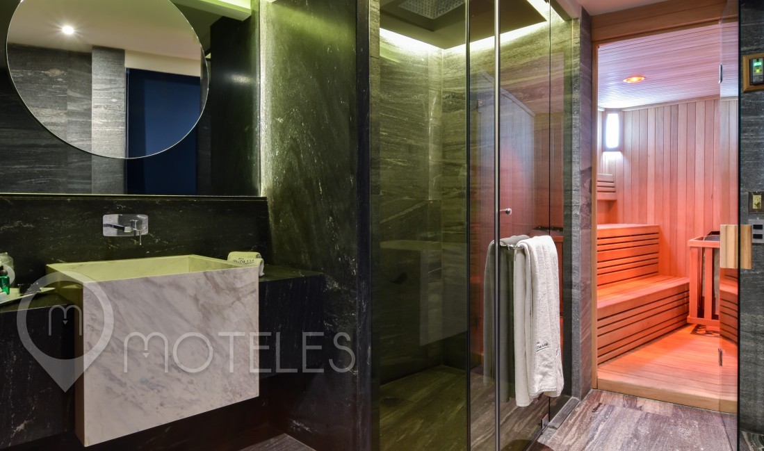 Habitacion Jacuzzi con Sauna Motel del Motel Picasso Circuito 