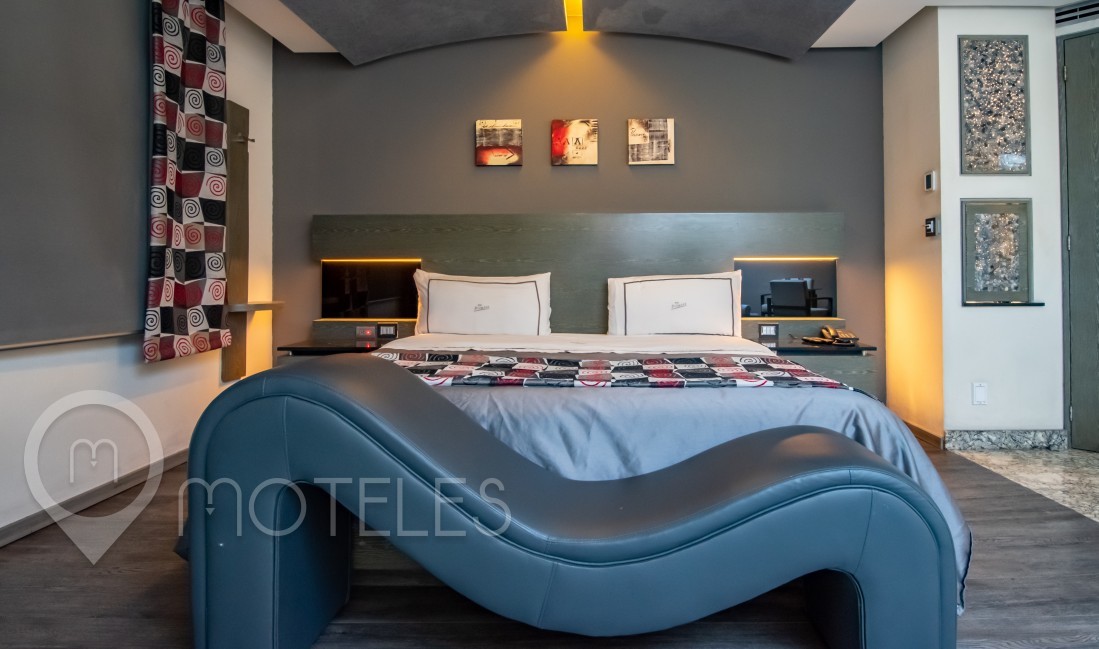 Habitacion Master Suite del Motel Picasso Toluca